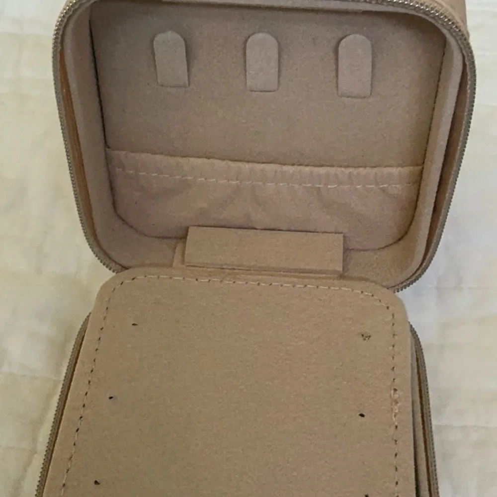 Pale pink Jewelry Box with Pearl Initial M